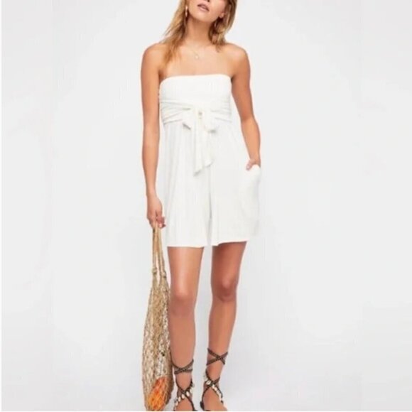 Free People Beach Redondo Romper in White Size X-Small - Picture 2 of 9